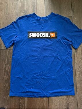 nike t shirt